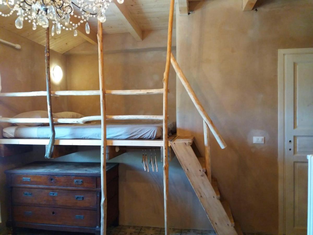Agriturismo Di Charme E Ristorante Stallato Il Filo Di Paglia Carro Dış mekan fotoğraf